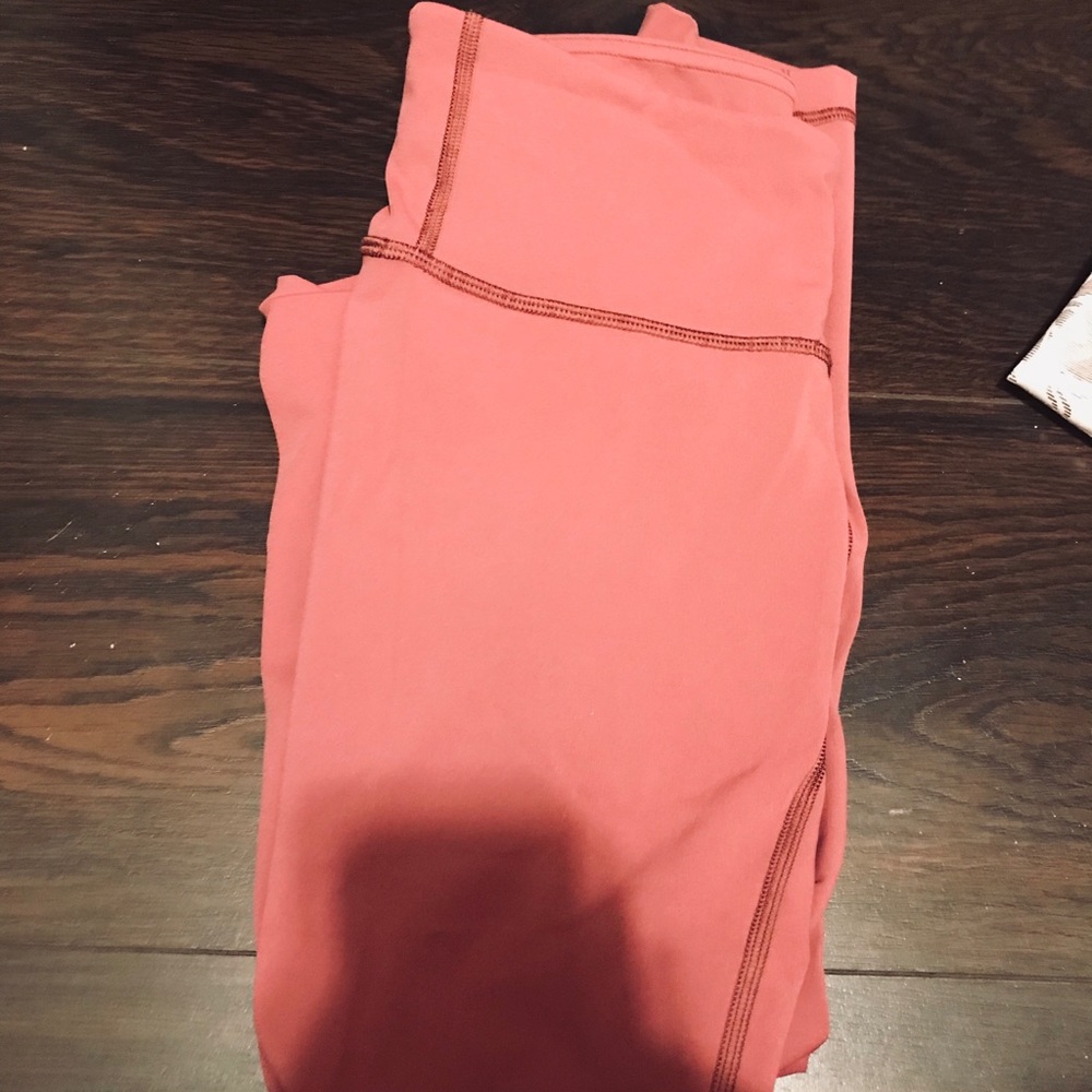 Lululemon Cropped Leggings